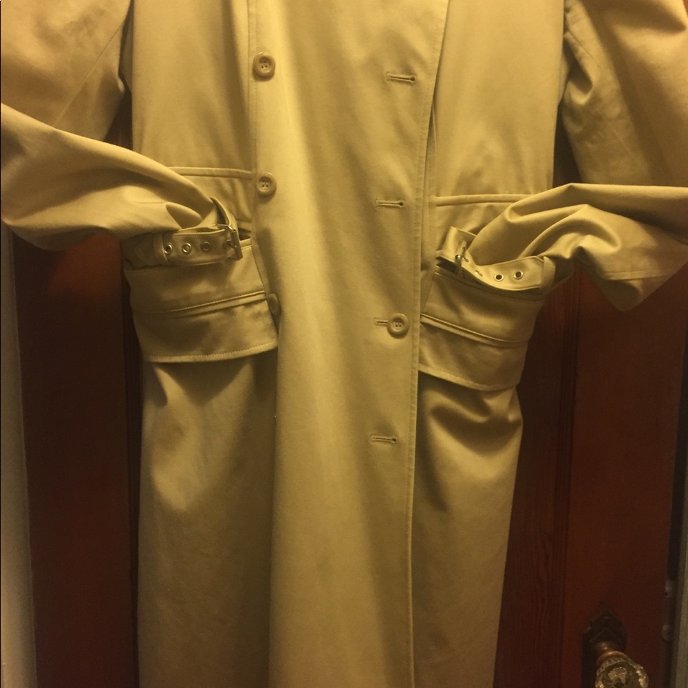 Coat - Picture 3 of 3